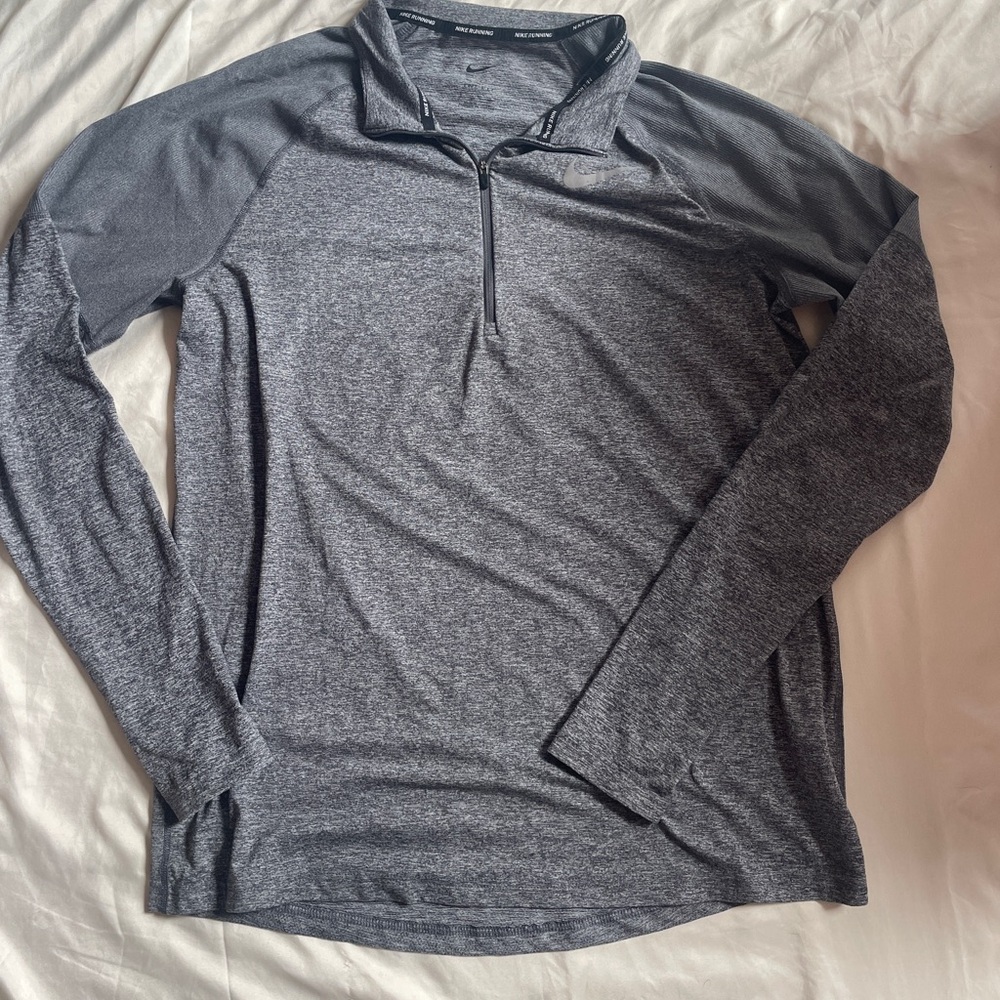 Nike Men’s Heather Charcoal 1/4 Zip Long Sleeve Pullover